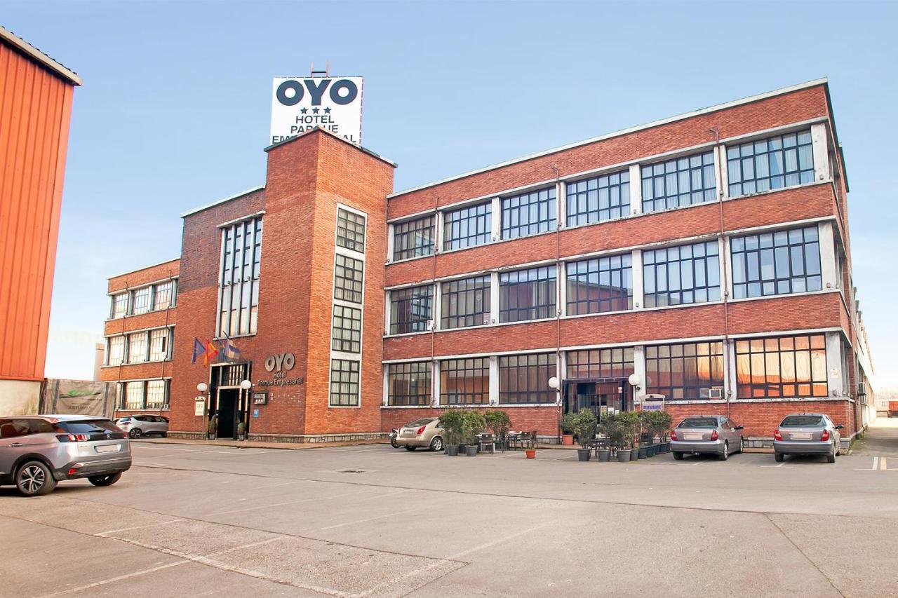 Oyo Hotel Parque Empresarial Aviles Luaran gambar