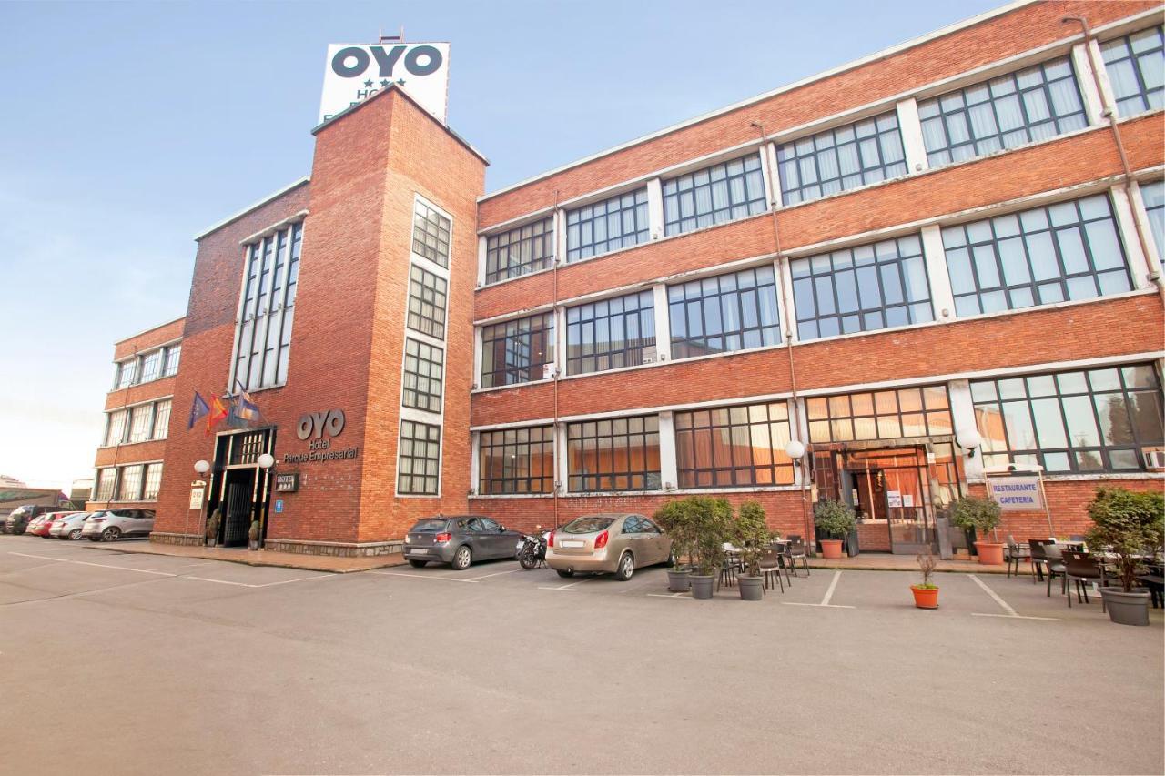 Oyo Hotel Parque Empresarial Aviles Luaran gambar