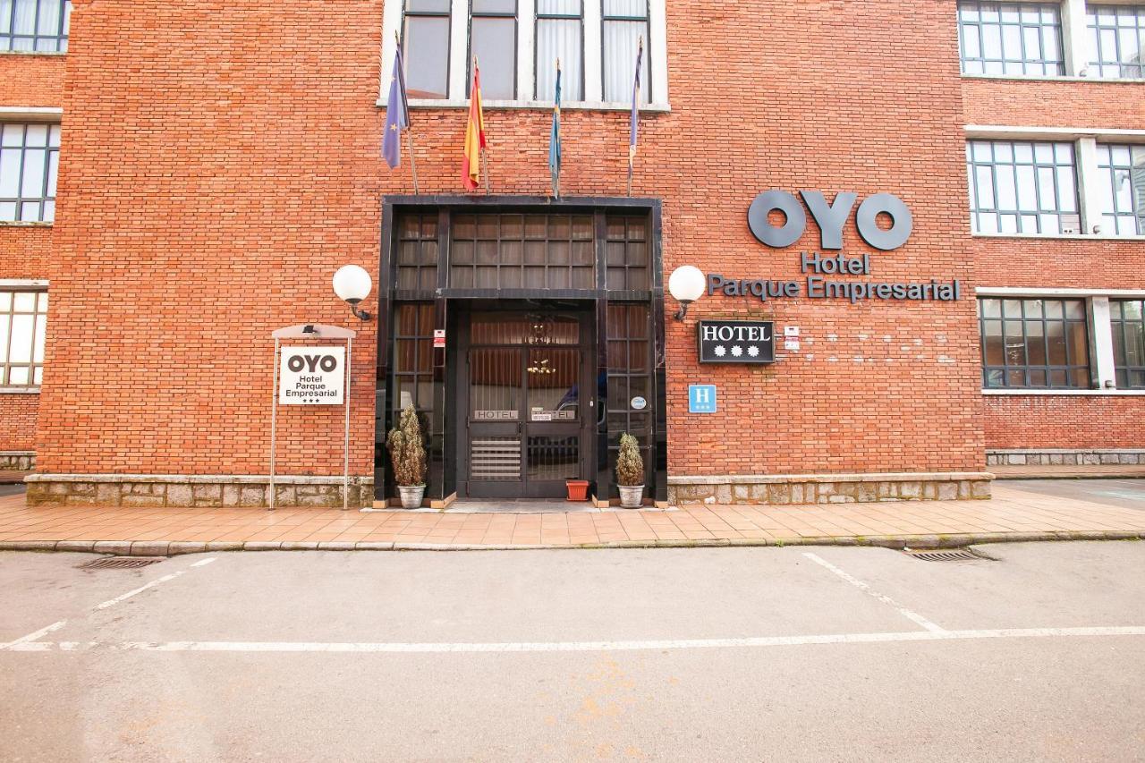 Oyo Hotel Parque Empresarial Aviles Luaran gambar