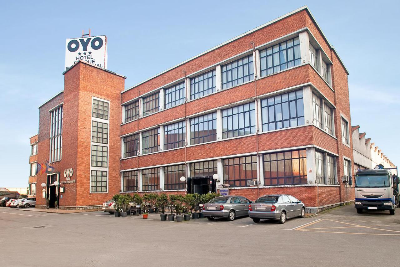 Oyo Hotel Parque Empresarial Aviles Luaran gambar