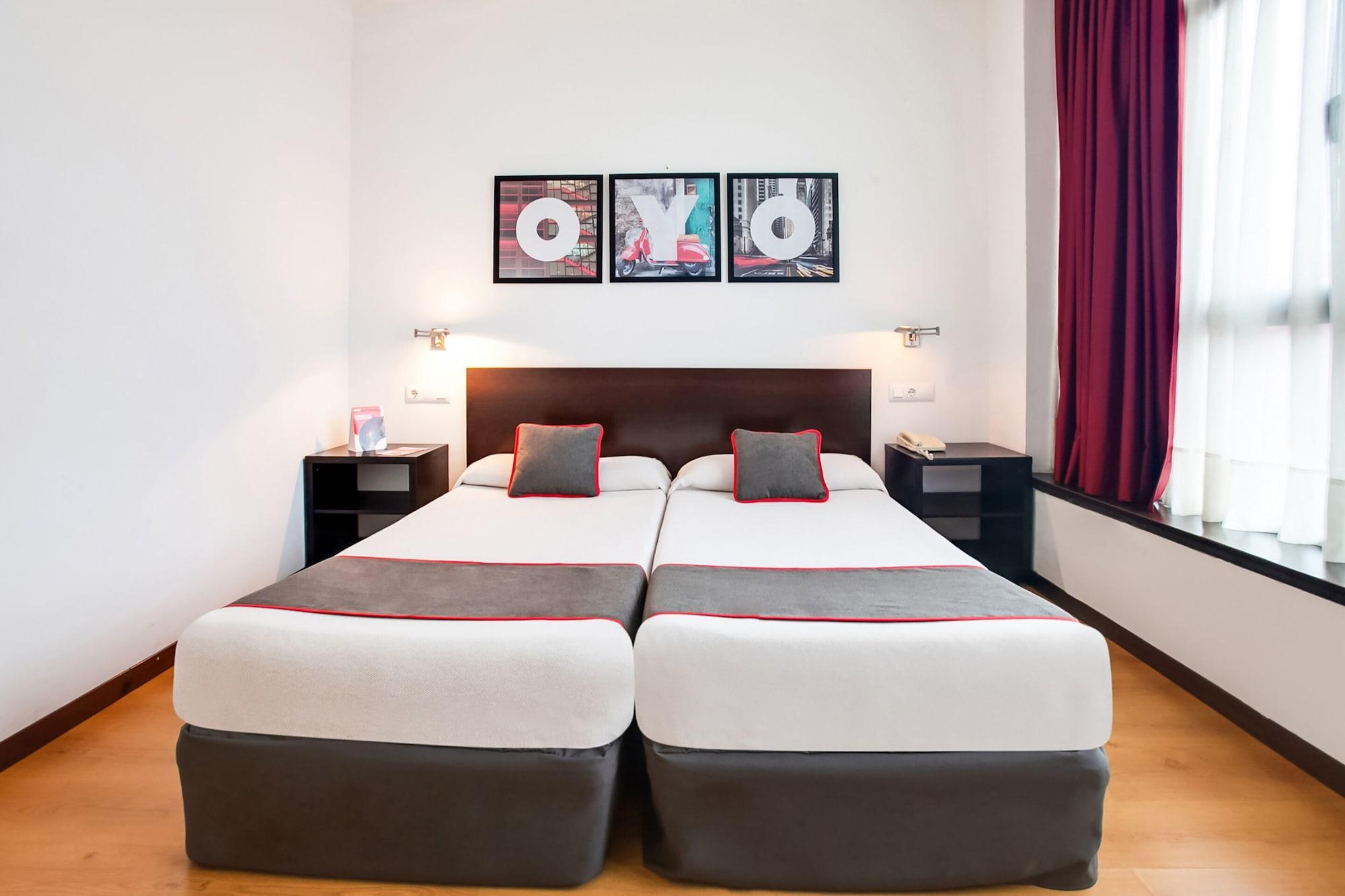 Oyo Hotel Parque Empresarial Aviles Luaran gambar