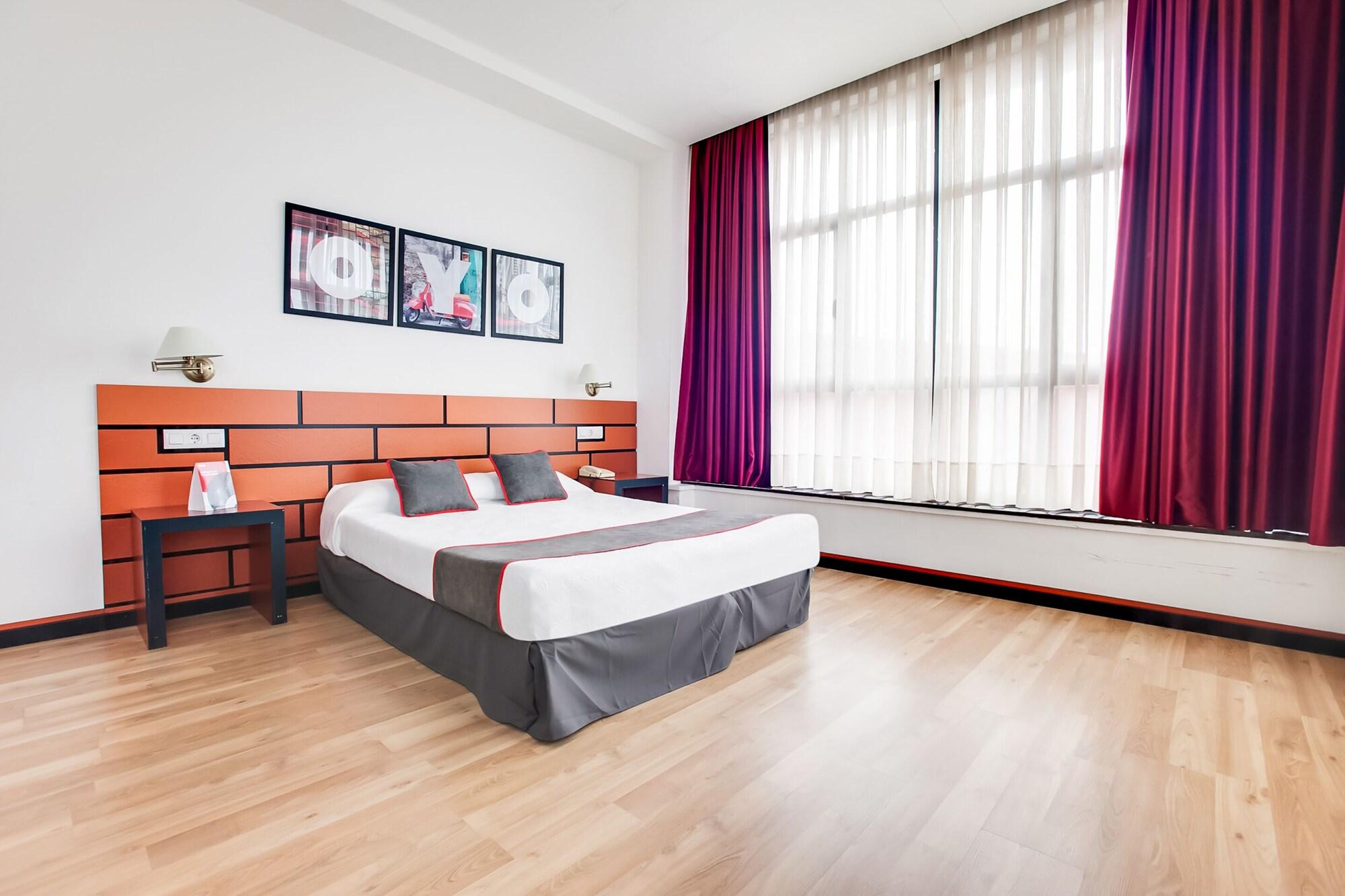 Oyo Hotel Parque Empresarial Aviles Luaran gambar