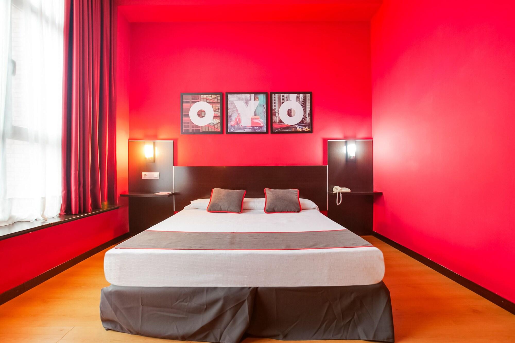 Oyo Hotel Parque Empresarial Aviles Luaran gambar