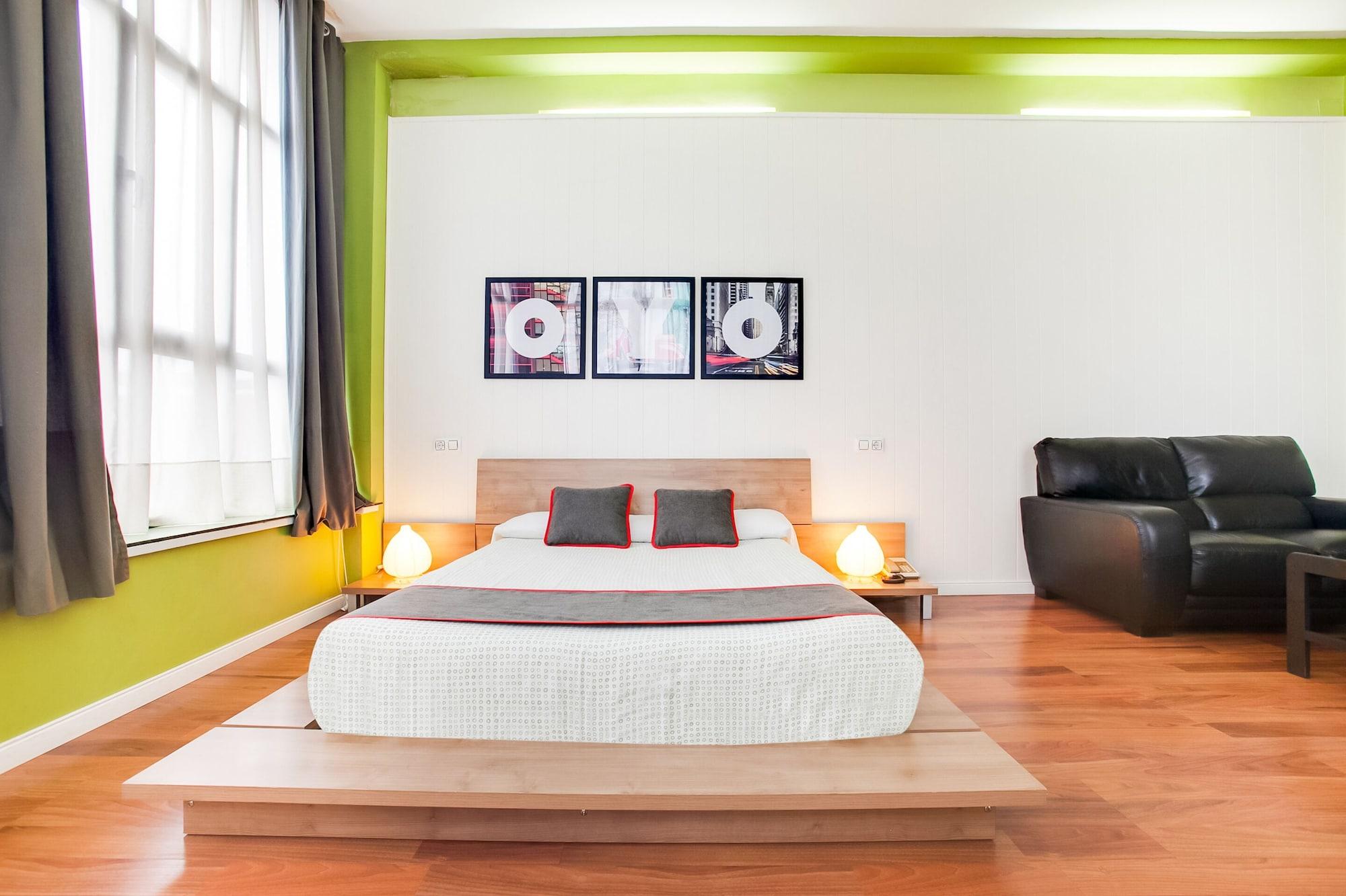 Oyo Hotel Parque Empresarial Aviles Luaran gambar