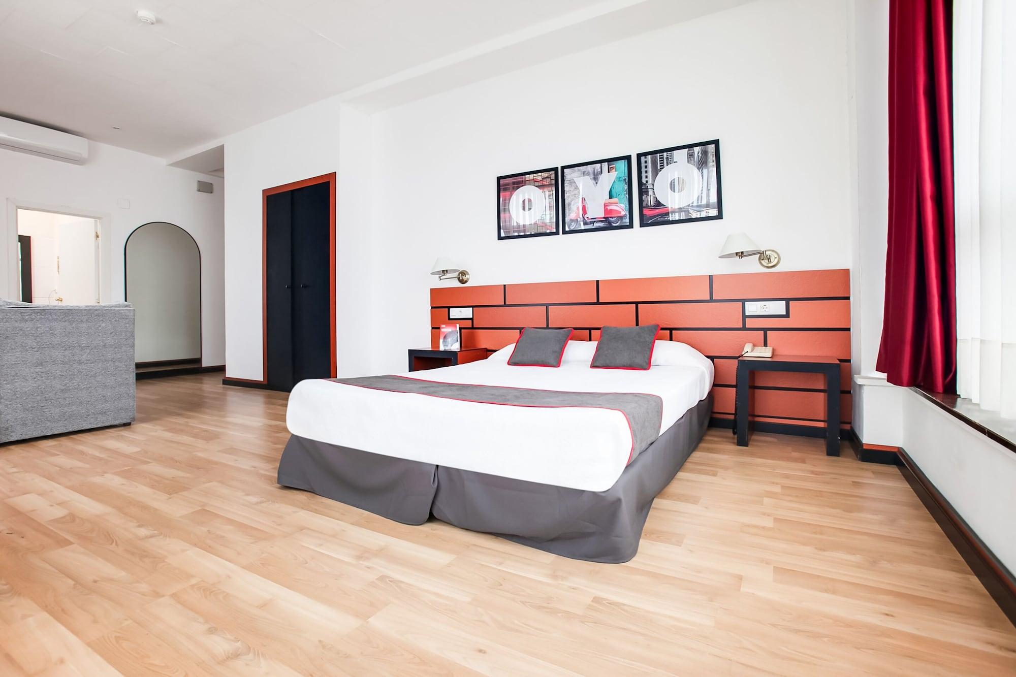 Oyo Hotel Parque Empresarial Aviles Luaran gambar