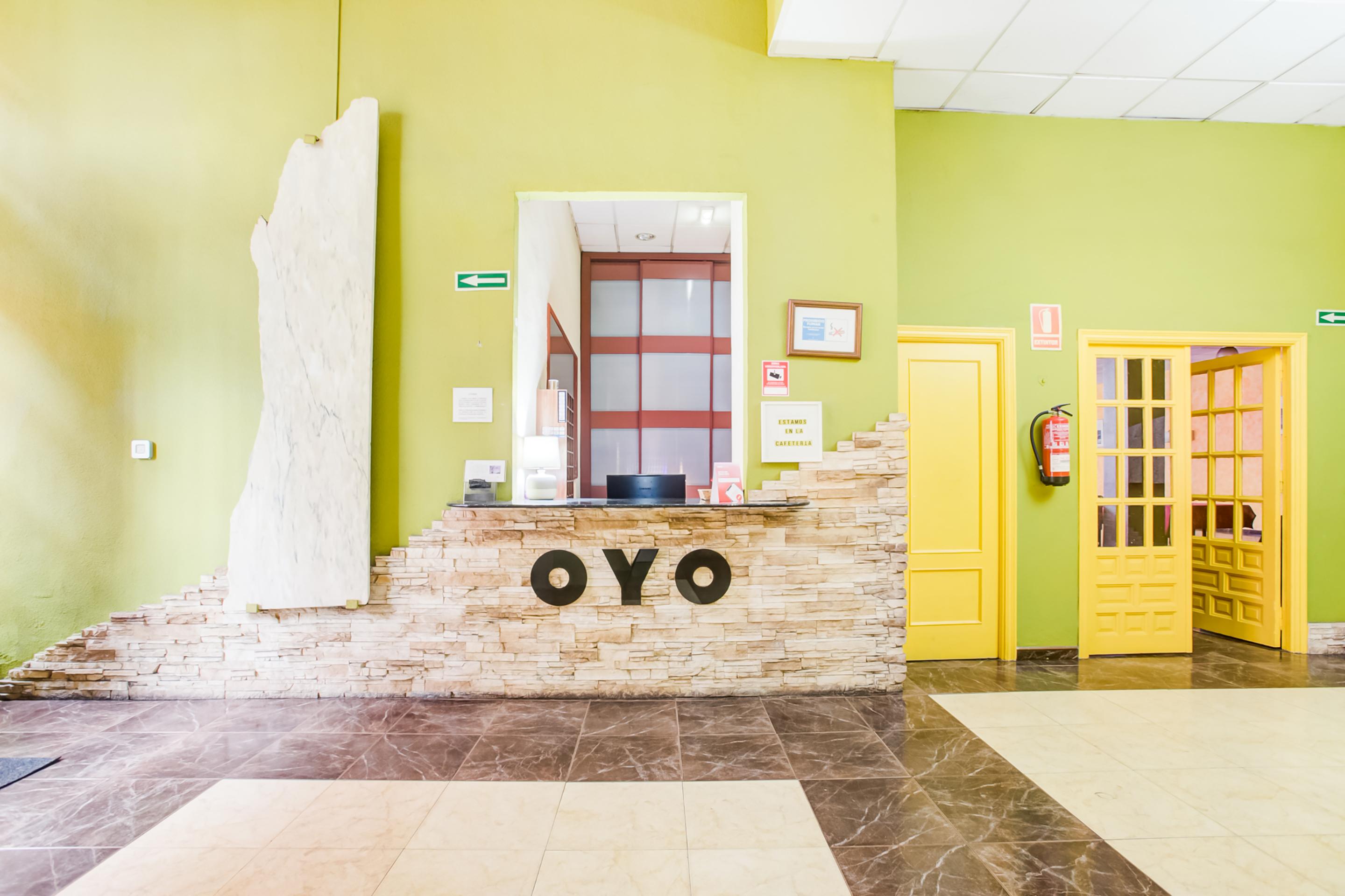 Oyo Hotel Parque Empresarial Aviles Luaran gambar
