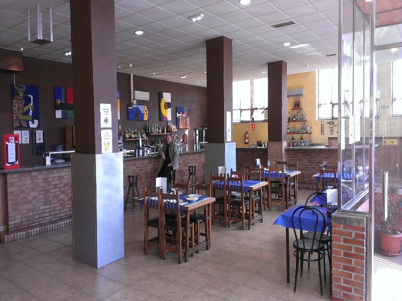 Oyo Hotel Parque Empresarial Aviles Luaran gambar